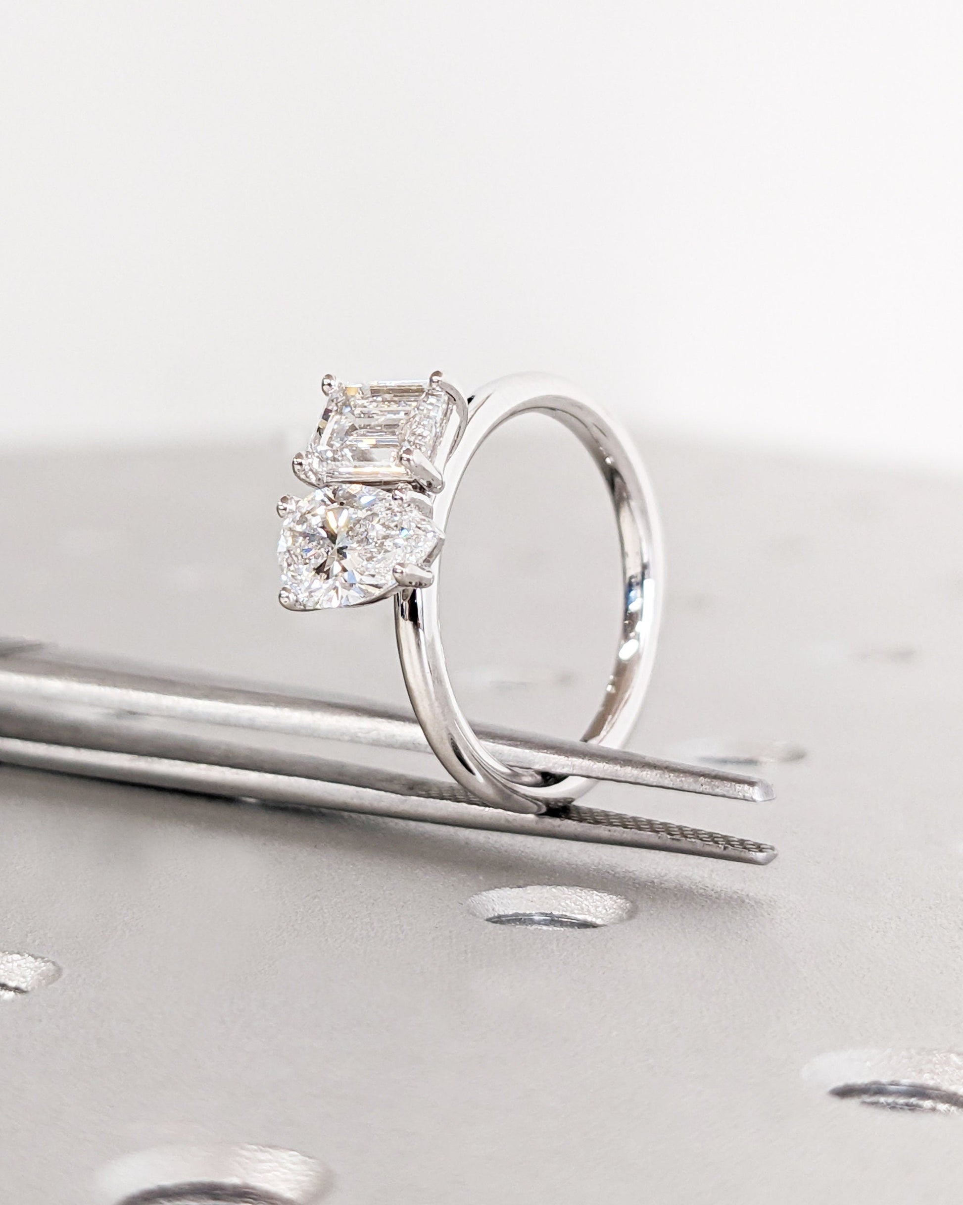 1.2 CT Round Solitaire Moissanite Engagement Ring