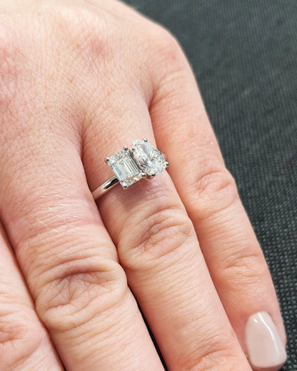 1.2 CT Round Solitaire Moissanite Engagement Ring