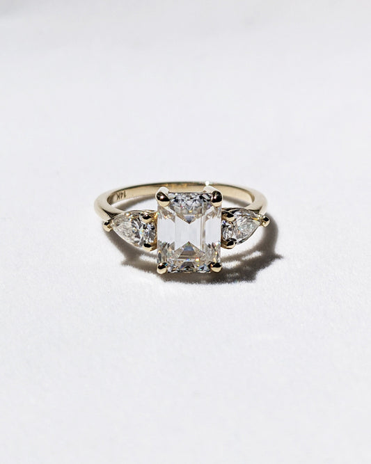 1.2 CT Round Solitaire Moissanite Engagement Ring
