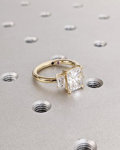 1.2 CT Round Solitaire Moissanite Engagement Ring