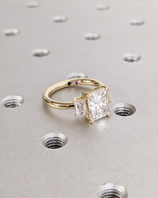 1.2 CT Round Solitaire Moissanite Engagement Ring