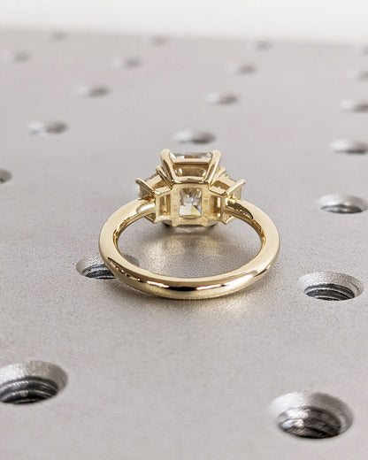 1.2 CT Round Solitaire Moissanite Engagement Ring