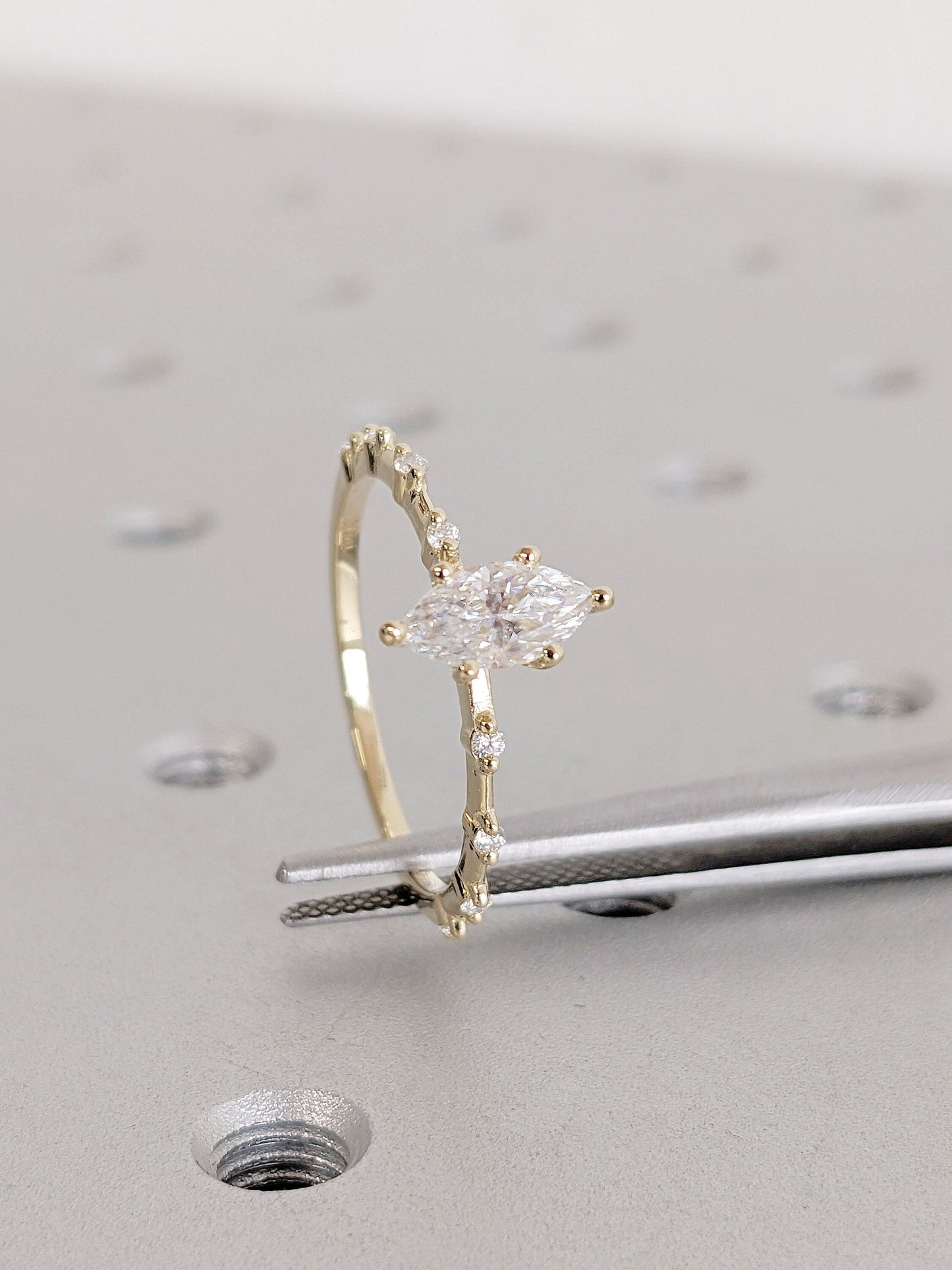 1.2 CT Round Solitaire Moissanite Engagement Ring