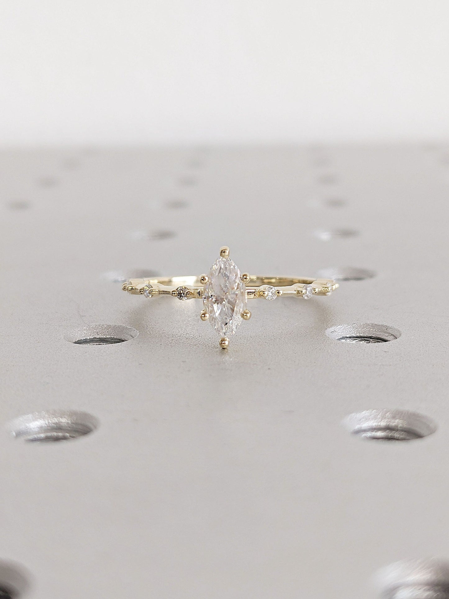 1.2 CT Round Solitaire Moissanite Engagement Ring