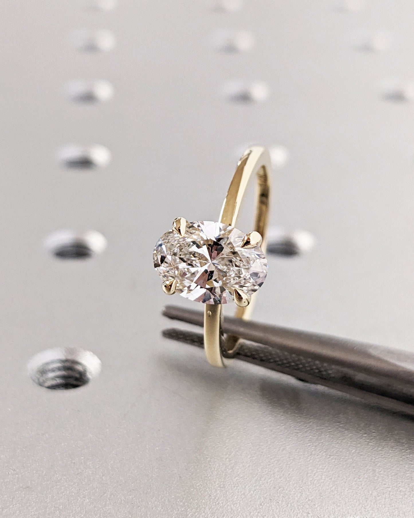 1.2 CT Round Solitaire Moissanite Engagement Ring