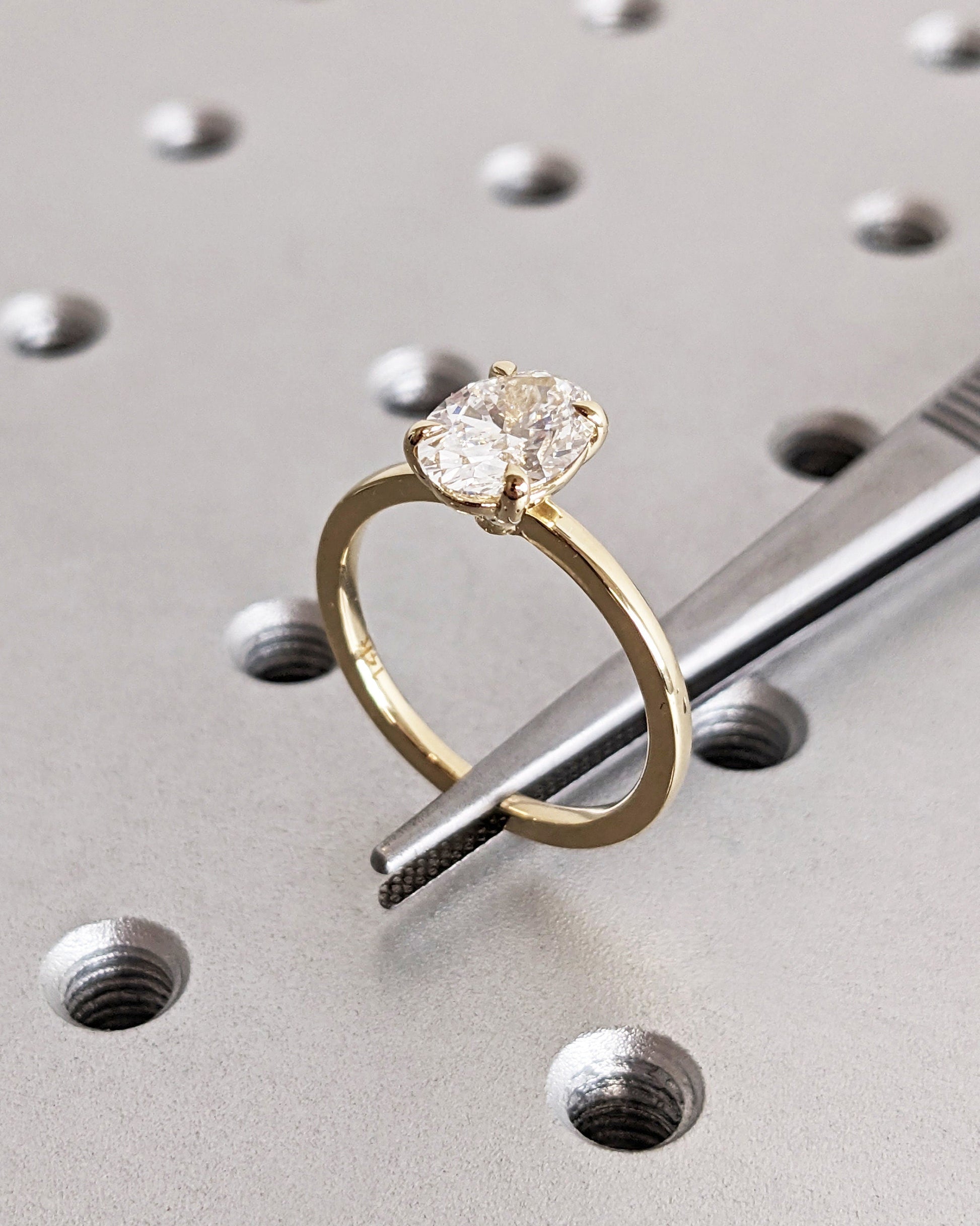 1.2 CT Round Solitaire Moissanite Engagement Ring