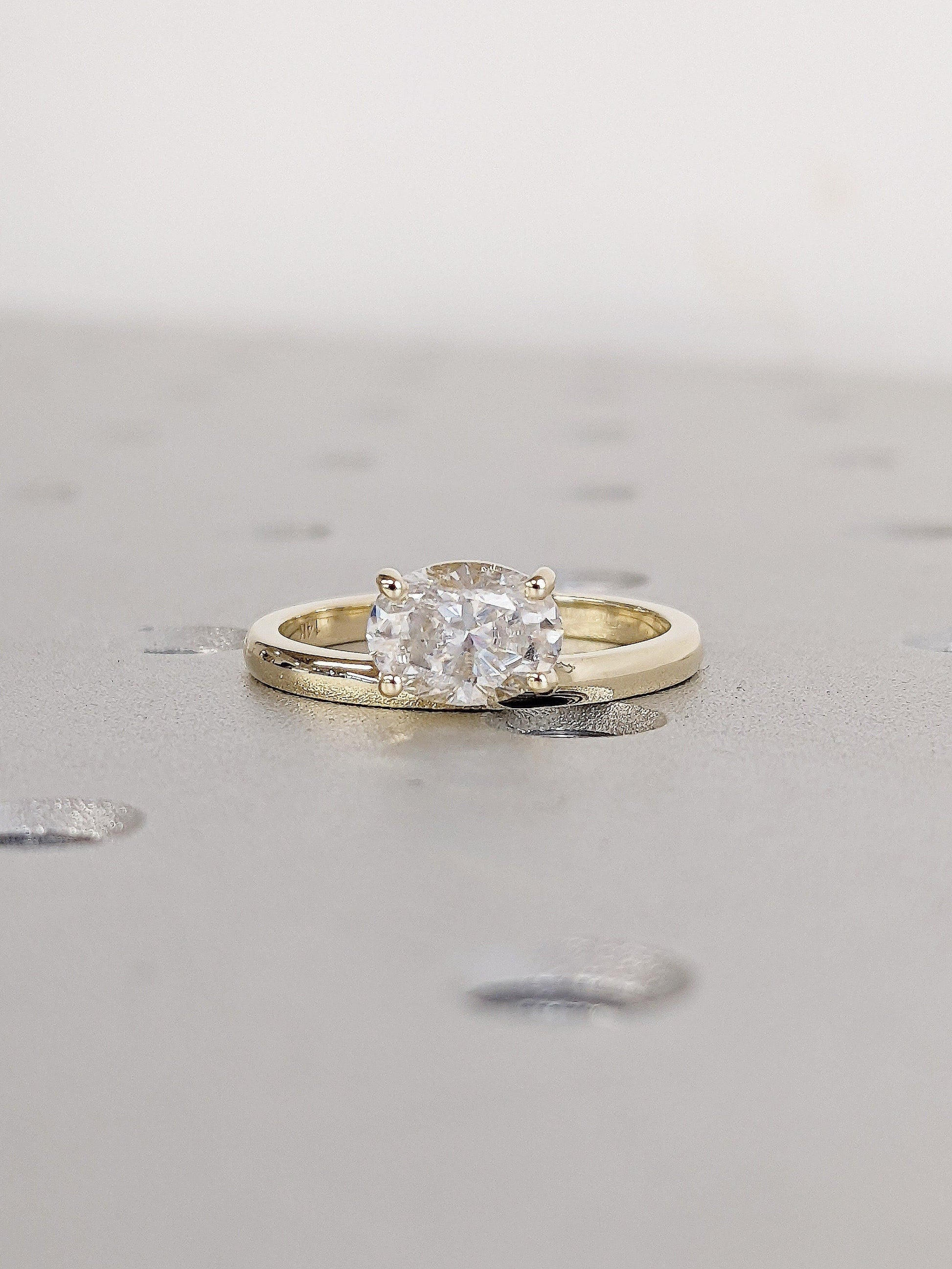 1.2 CT Round Solitaire Moissanite Engagement Ring