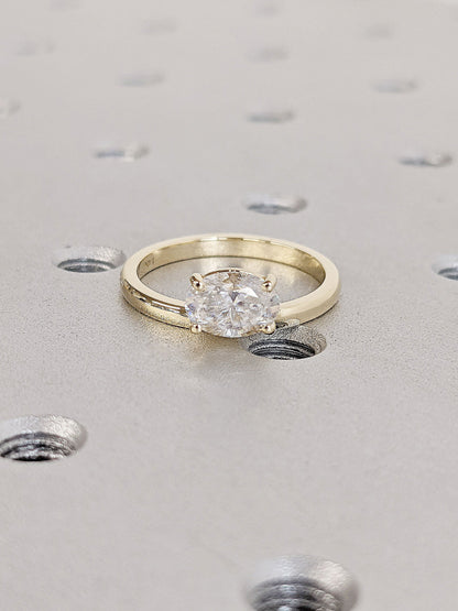1.2 CT Round Solitaire Moissanite Engagement Ring