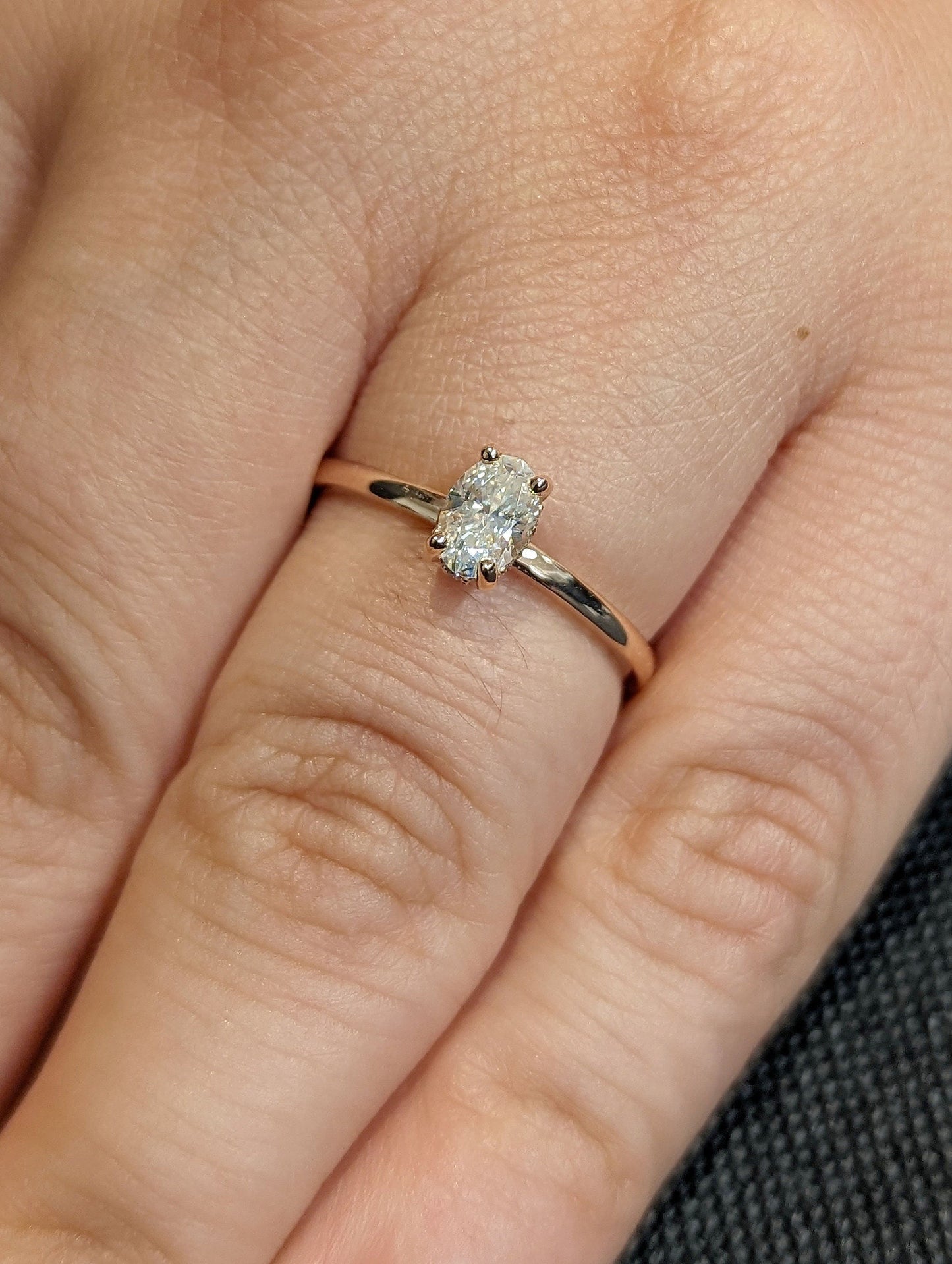1.2 CT Round Solitaire Moissanite Engagement Ring