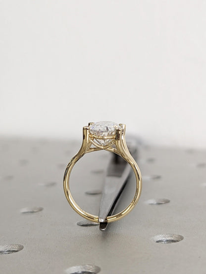 1.2 CT Round Solitaire Moissanite Engagement Ring