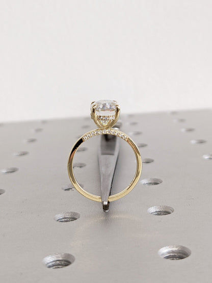 1.2 CT Round Solitaire Moissanite Engagement Ring