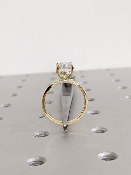 1.2 CT Round Solitaire Moissanite Engagement Ring