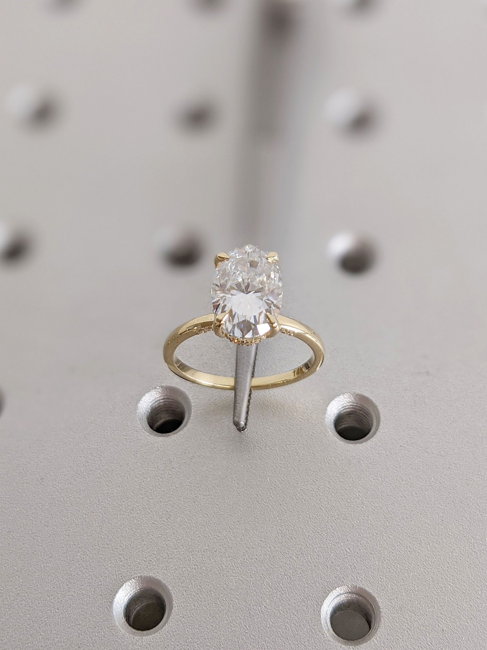 1.2 CT Round Solitaire Moissanite Engagement Ring