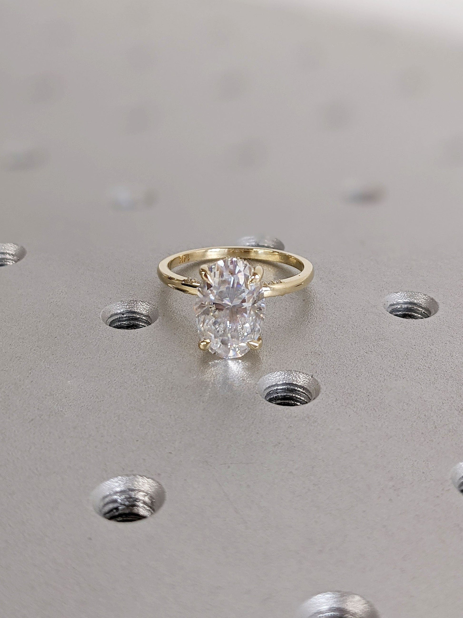 1.2 CT Round Solitaire Moissanite Engagement Ring