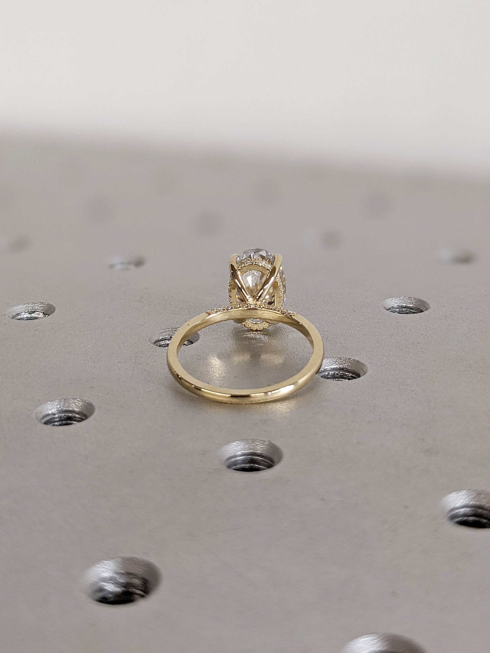 1.2 CT Round Solitaire Moissanite Engagement Ring