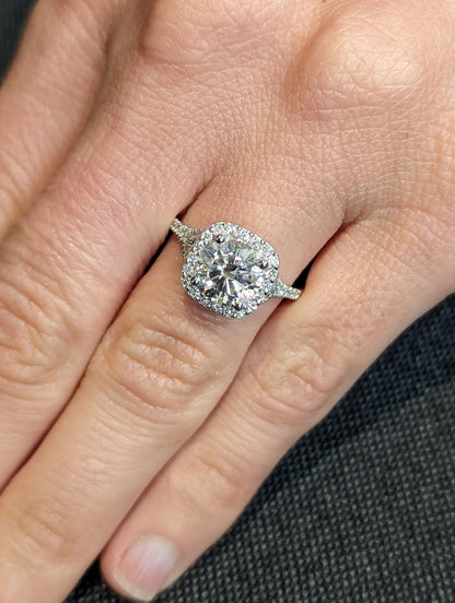 1.2 CT Round Solitaire Moissanite Engagement Ring