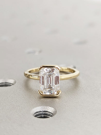 1.2 CT Round Solitaire Moissanite Engagement Ring
