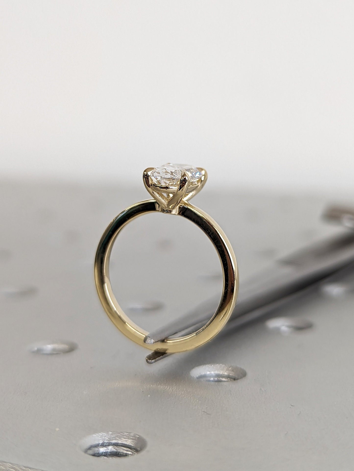 1.2 CT Round Solitaire Moissanite Engagement Ring