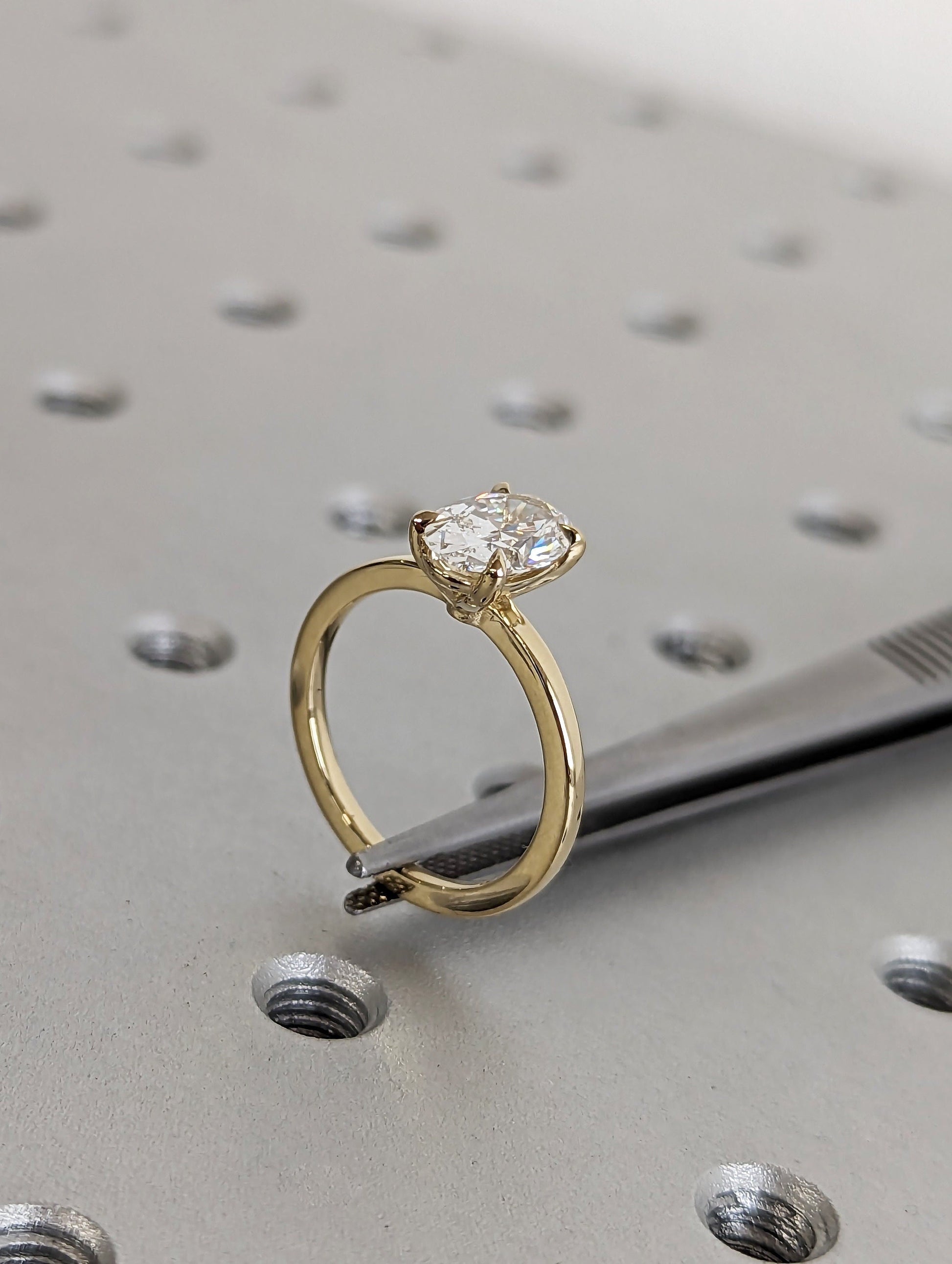 1.2 CT Round Solitaire Moissanite Engagement Ring