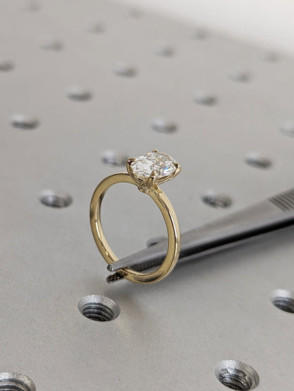 1.2 CT Round Solitaire Moissanite Engagement Ring