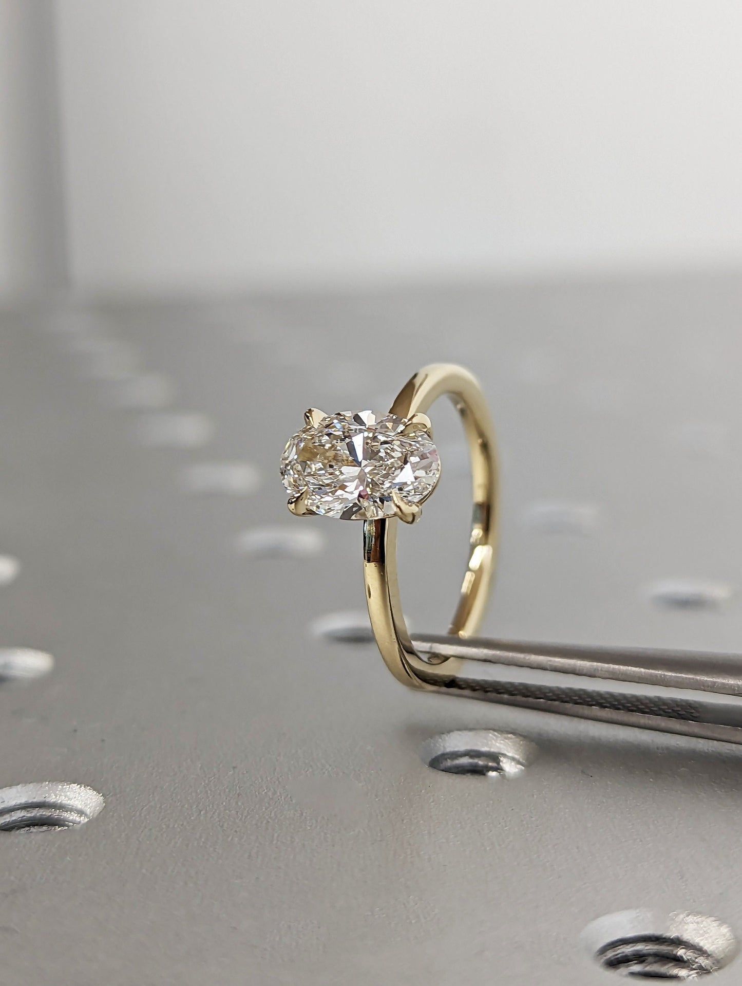 1.2 CT Round Solitaire Moissanite Engagement Ring