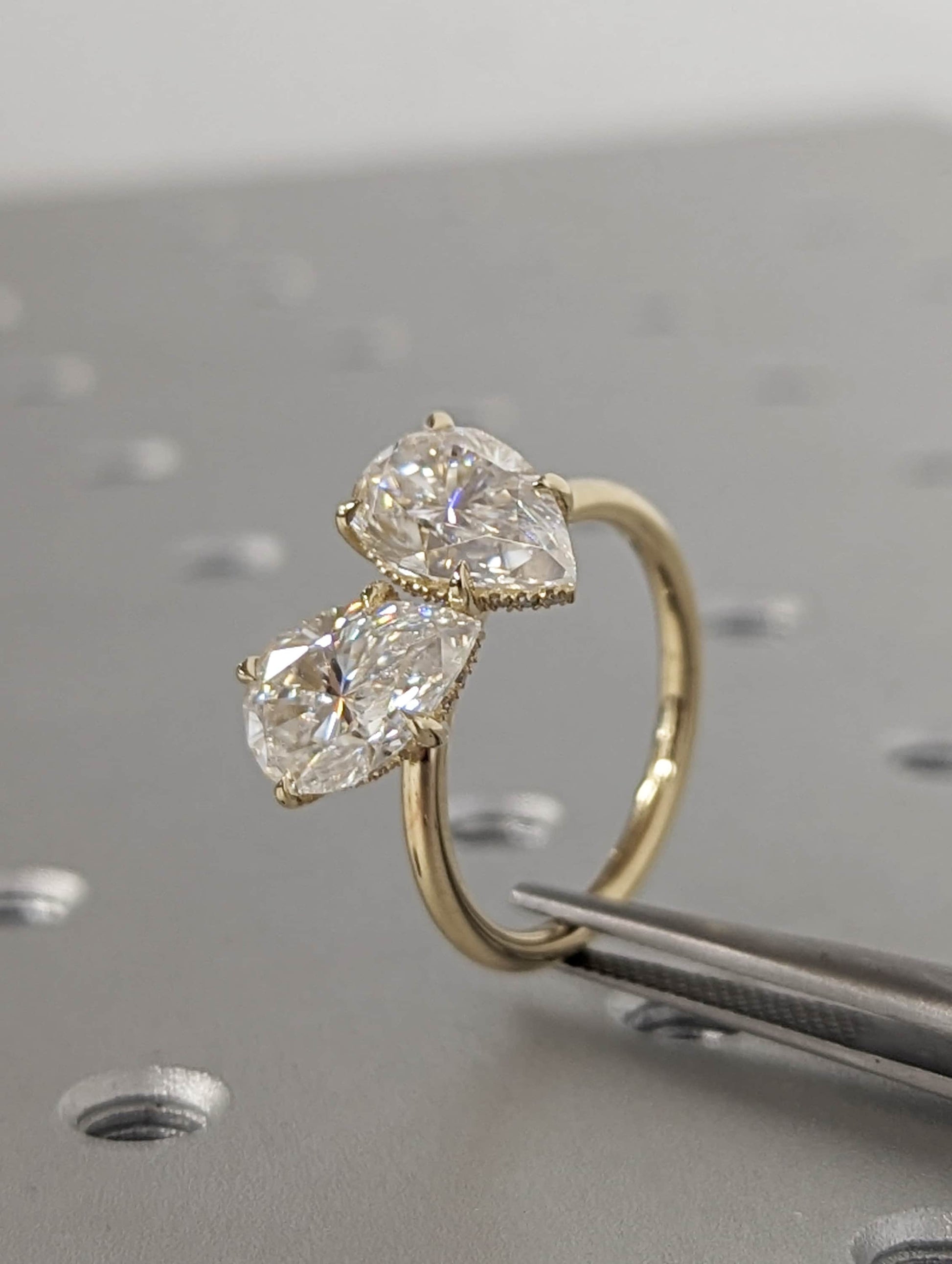 1.2 CT Round Solitaire Moissanite Engagement Ring