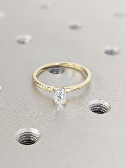 1.2 CT Round Solitaire Moissanite Engagement Ring