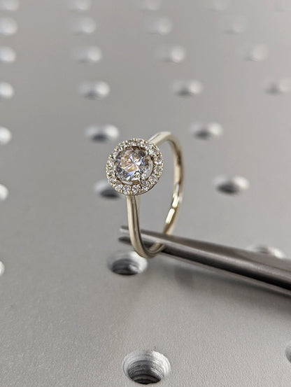 1.2 CT Round Solitaire Moissanite Engagement Ring