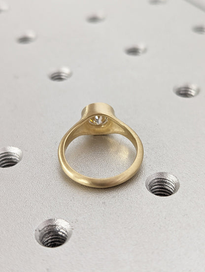 1.2 CT Round Solitaire Moissanite Engagement Ring