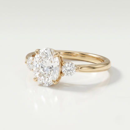 2 CT Oval Three Stone Moissanite Engagement Ring