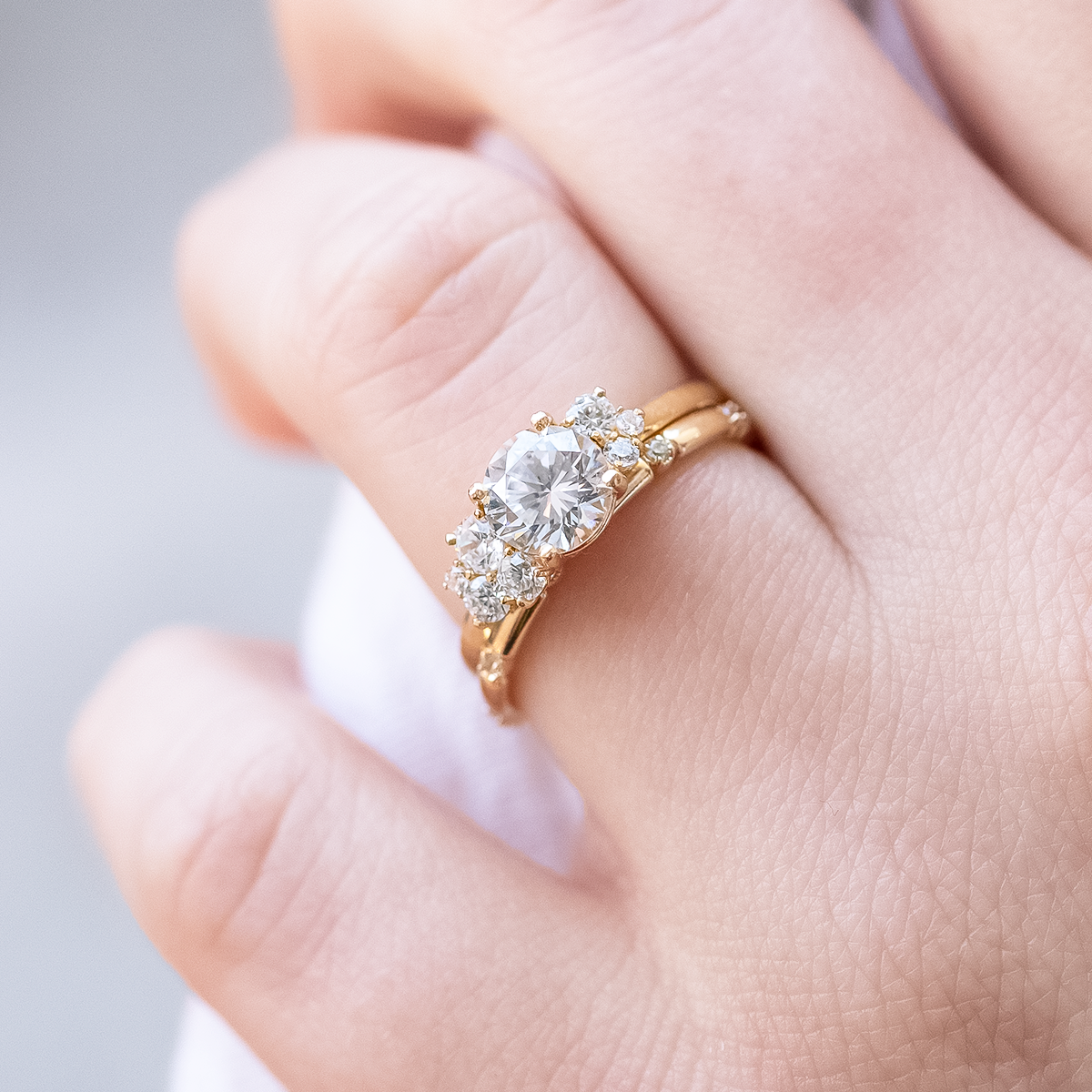 1.25 CT Round Cluster Moissanite Engagement Ring