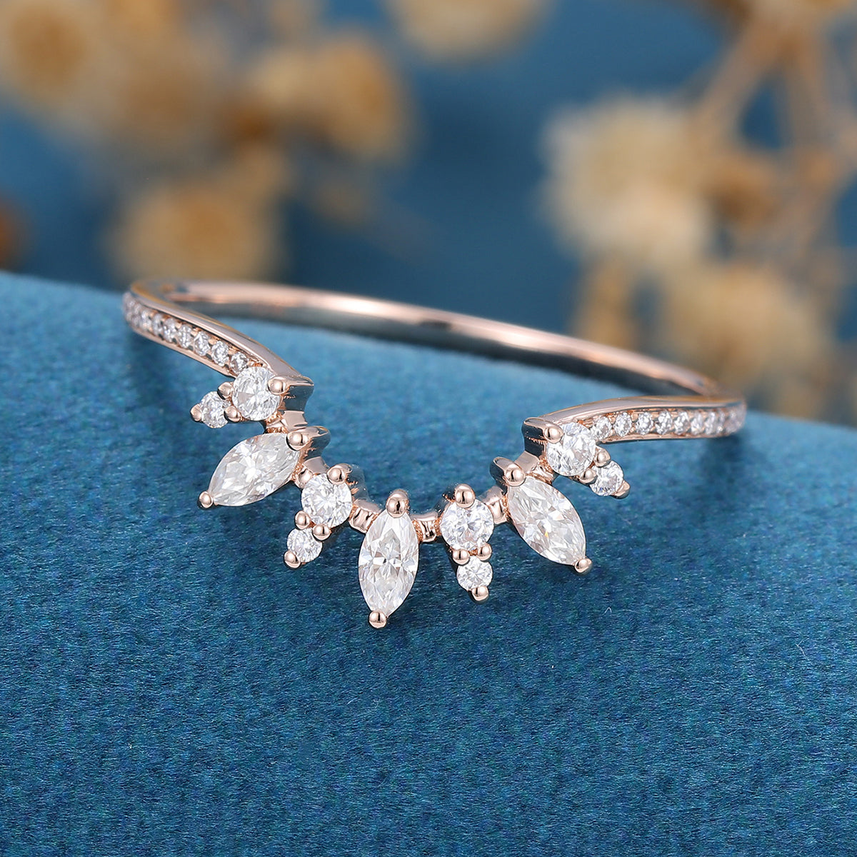 2 TCW Marquise & Round Curved Moissanite Wedding Band