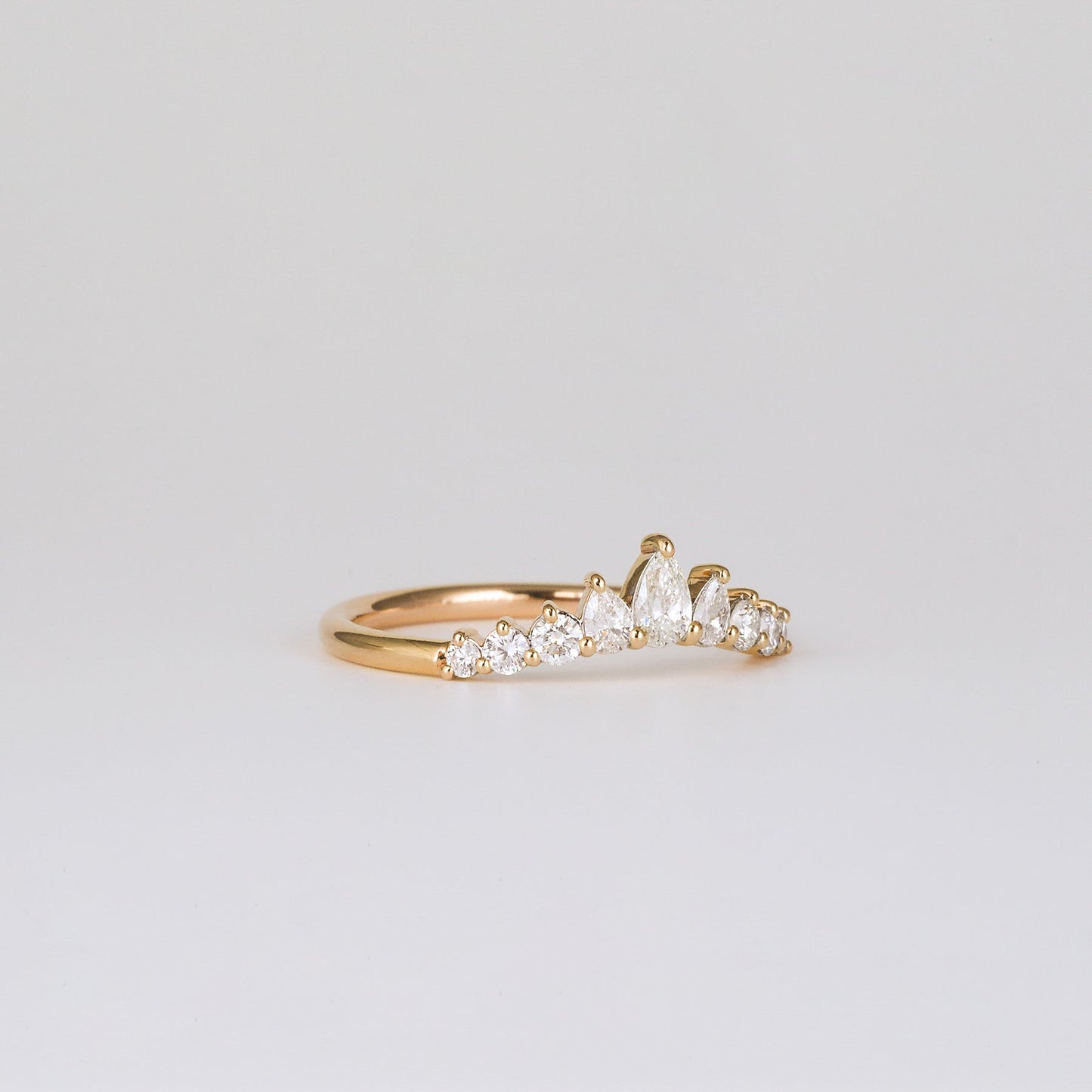 0.38 TCW Pear & Round Curved Moissanite Wedding Band