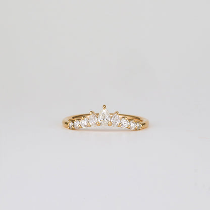0.38 TCW Pear & Round Curved Moissanite Wedding Band