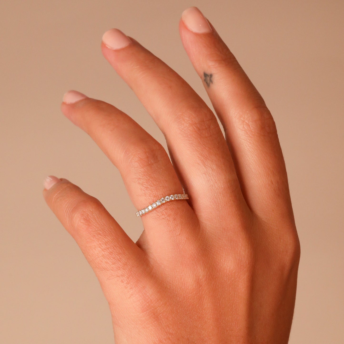 0.33 TCW Round Curved Moissanite Wedding Band