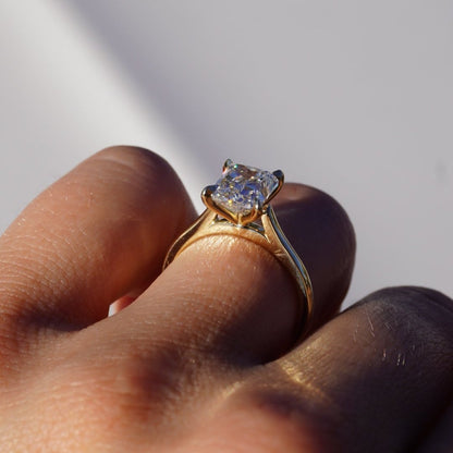 2.6 CT Radiant Solitaire Moissanite Engagement Ring