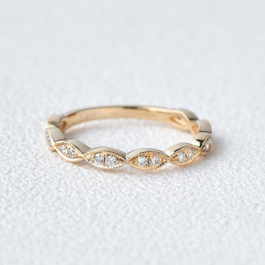 0.16 TCW Round Milgrain Moissanite Wedding Band