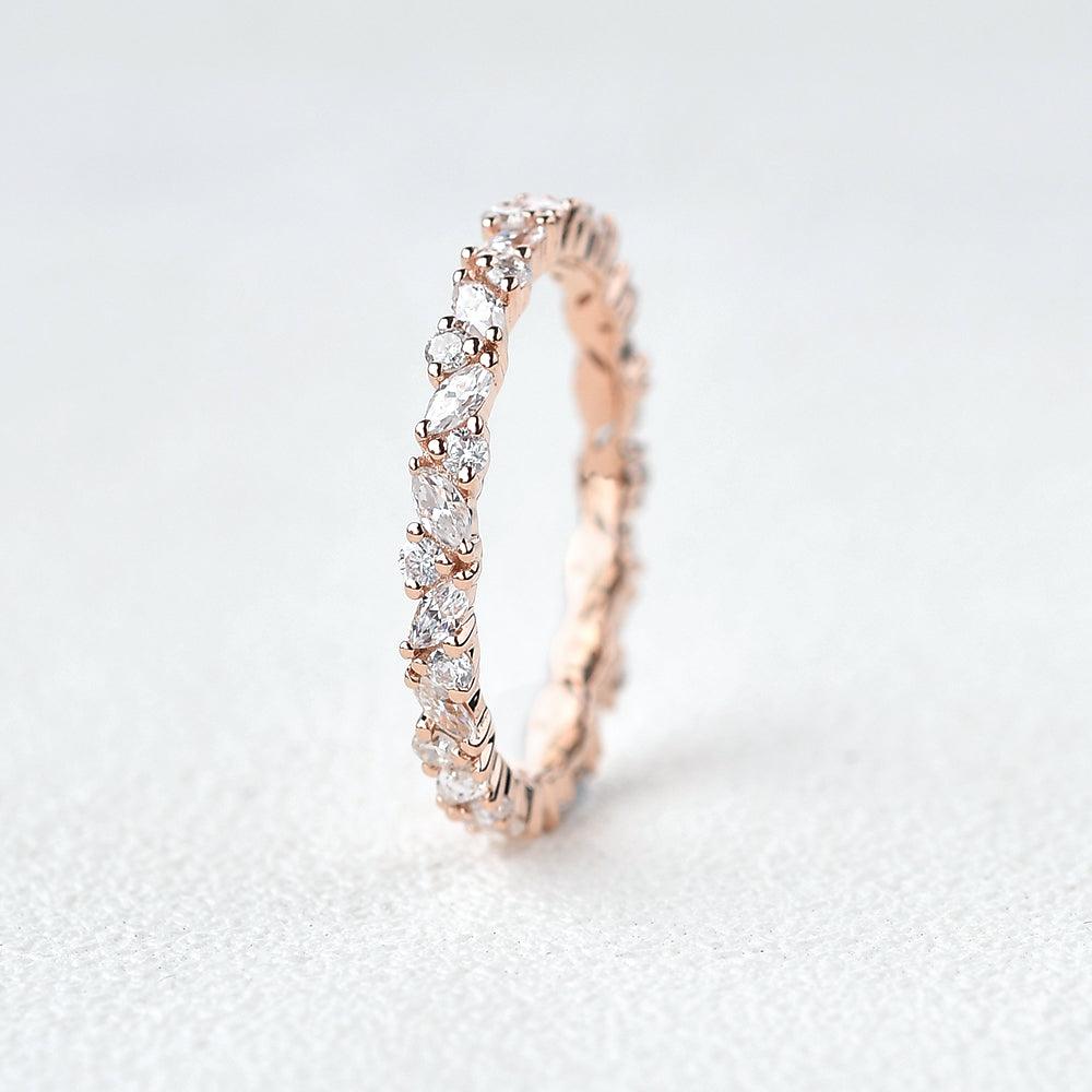 0.4 TCW Marquise & Round Cluster Moissanite Wedding Band
