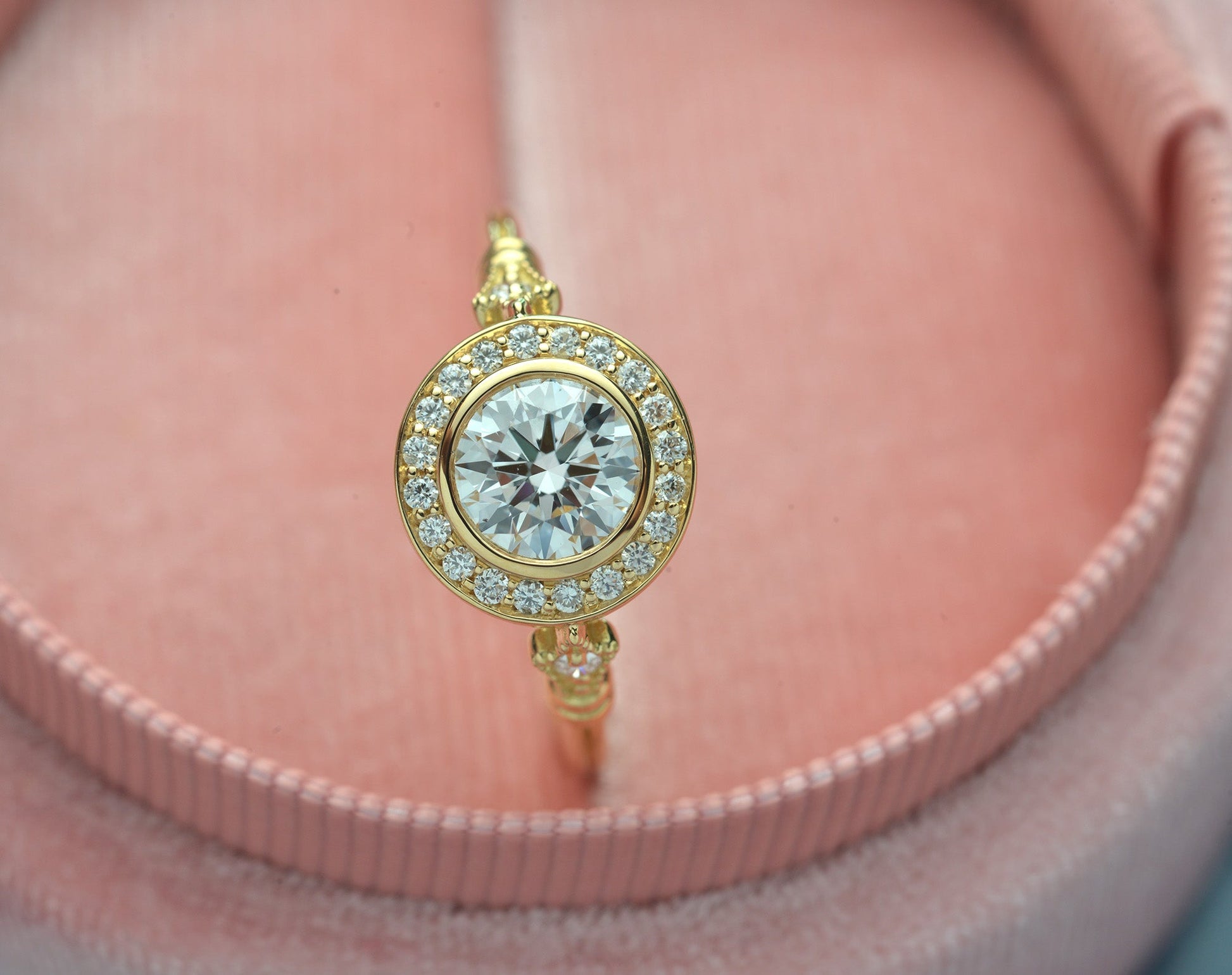 0.7 CT Round Halo & Pave Bezel Moissanite Engagement Ring