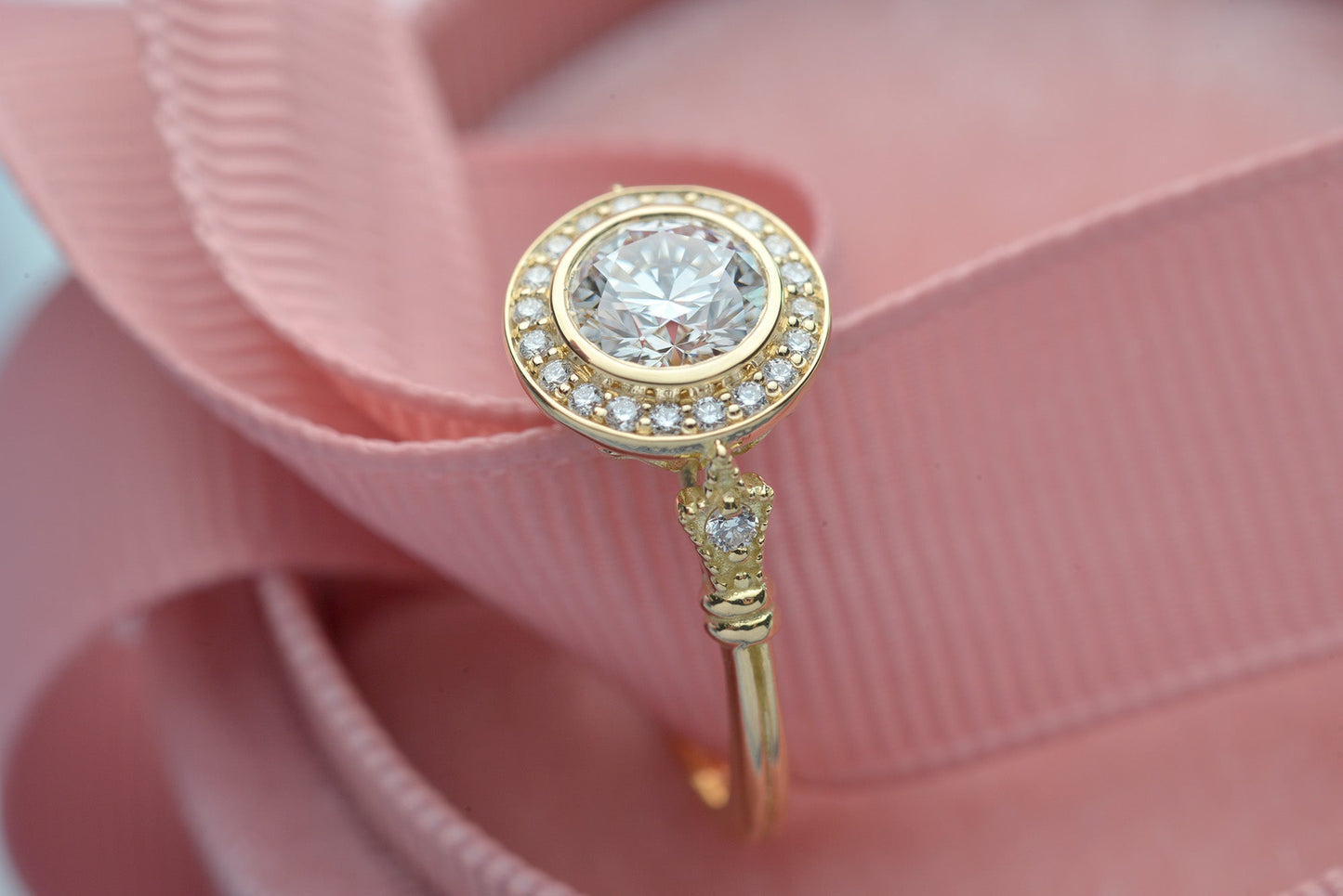 0.7 CT Round Halo & Pave Bezel Moissanite Engagement Ring
