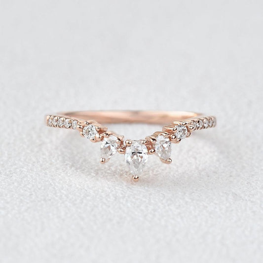 0.2 TCW Marquise & Round Curved Moissanite Wedding Band