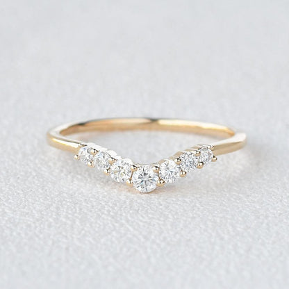 0.22 TCW Round Curved Moissanite Wedding Band