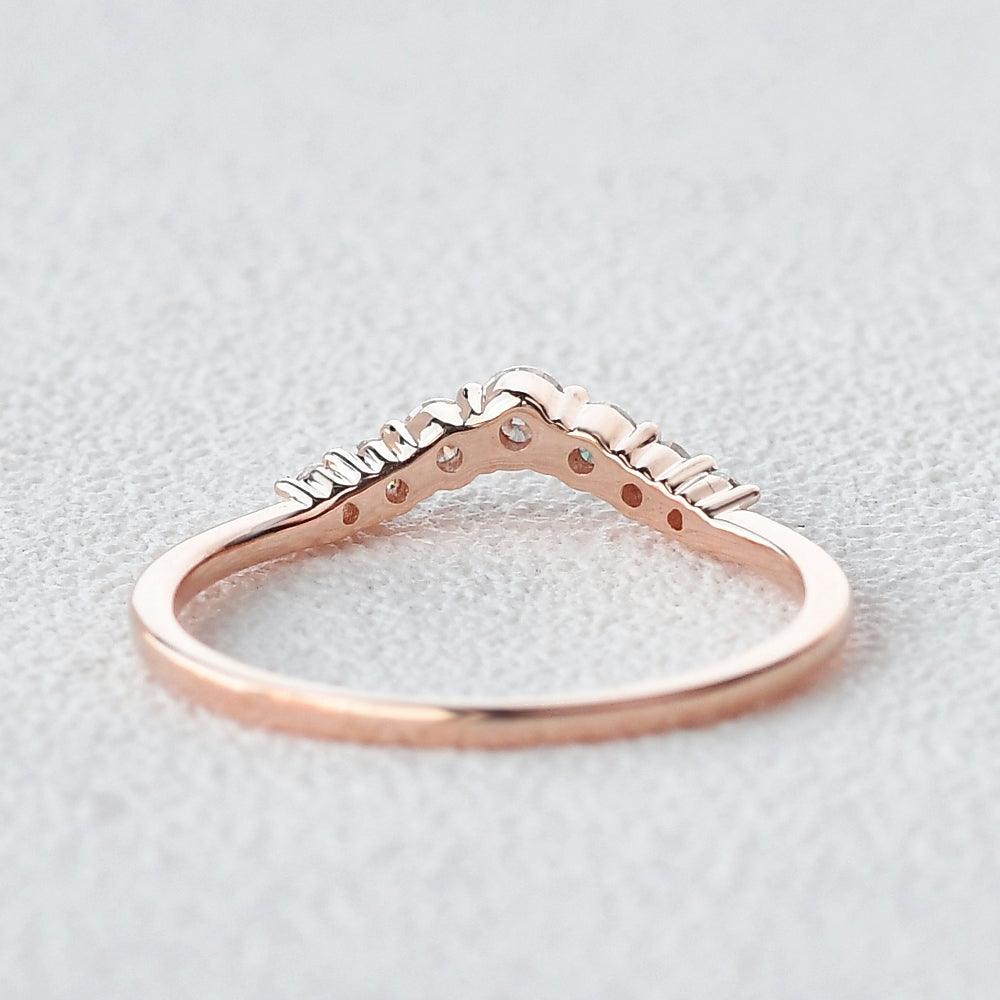0.22 TCW Round Curved Moissanite Wedding Band