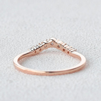 0.22 TCW Round Curved Moissanite Wedding Band