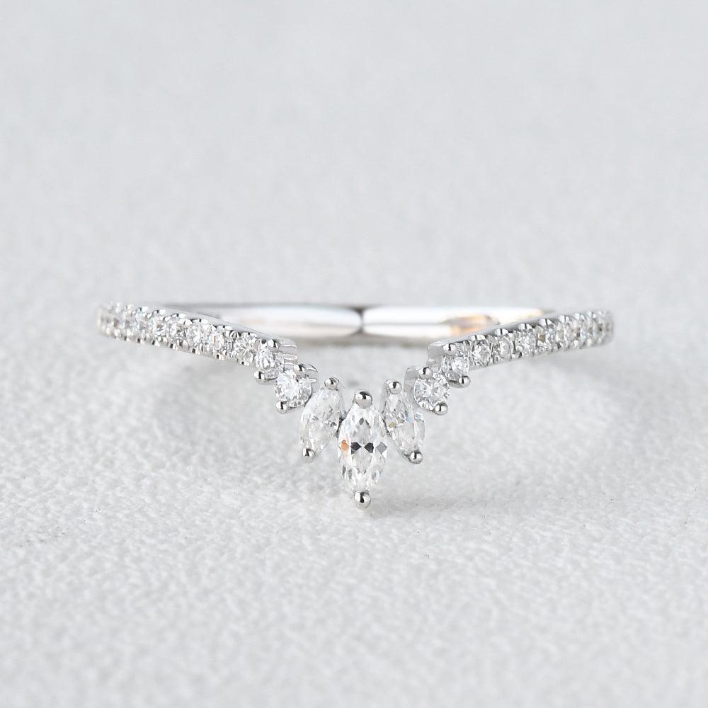 0.36 TCW Marquise & Round Curved Moissanite Wedding Band