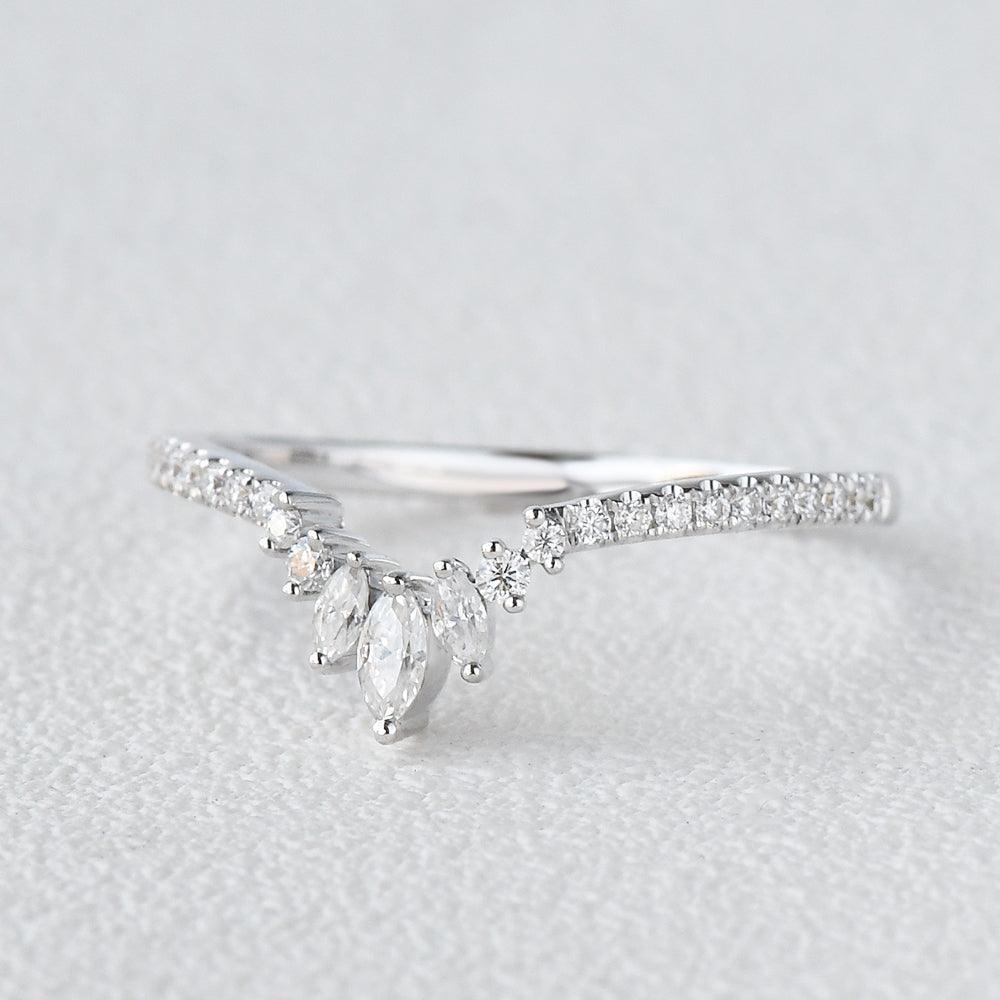 0.36 TCW Marquise & Round Curved Moissanite Wedding Band