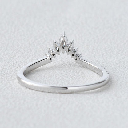 0.36 TCW Marquise & Round Curved Moissanite Wedding Band