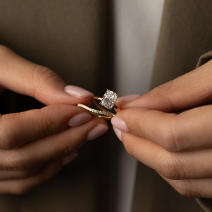 0.21 TCW Round Curved Moissanite Wedding Band