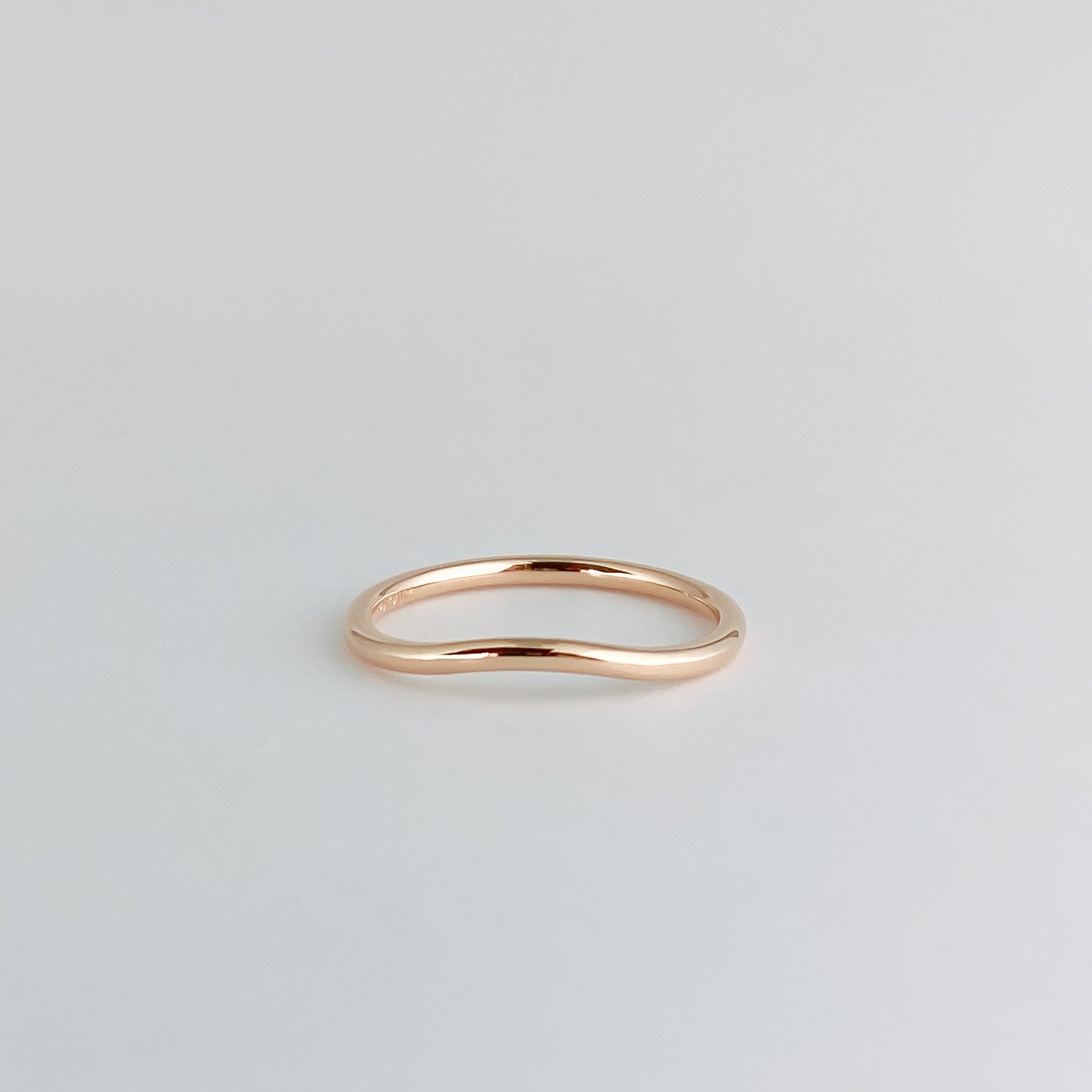 Classic Curved Wedding Band