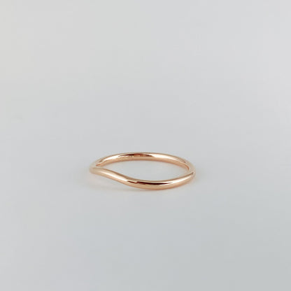 Classic Curved Wedding Band